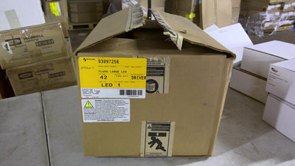 SPAULDING LARGE LED FLOOD LIGHT 93097256 120/277VOLT NIB