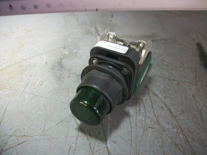 ALLEN-BRADLEY GREEN ILLUMINATED PUSHBUTTON 800H-QRBH10GAP 120VOLT NOB