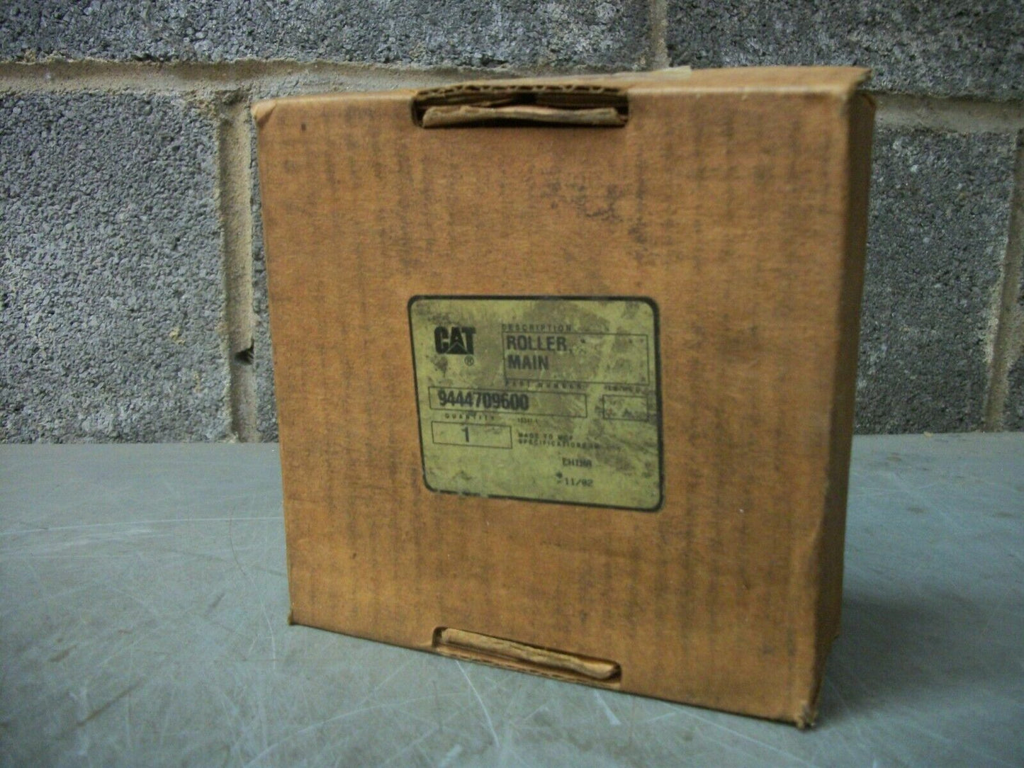 CAT MAIN ROLLER BEARING 9444709600 NIB