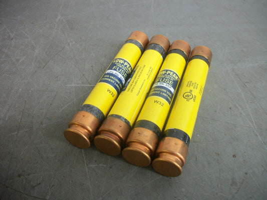 BUSSMANN LOT OF 4 LOW-PEAK FUSES LPS-RK-5SP 5AMP 600VOLT NOB