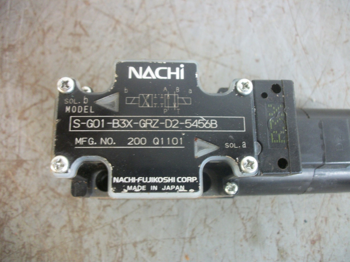 NACHI DIRECTIONAL CONTROL SOLENOID VALVE S-G01-B3X-GRZ-D2-5456B NOB