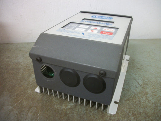 LEESON SPEEDMASTER 1HP ADJUSTABLE SPEED AC MOTOR DRIVE 174920.00 460VOLT 3PH 2A
