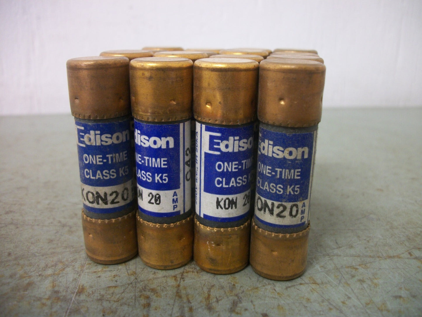 EDISON LOT OF 16 ONE-TIME FUSES KON20 20AMP 250VOLT NOB