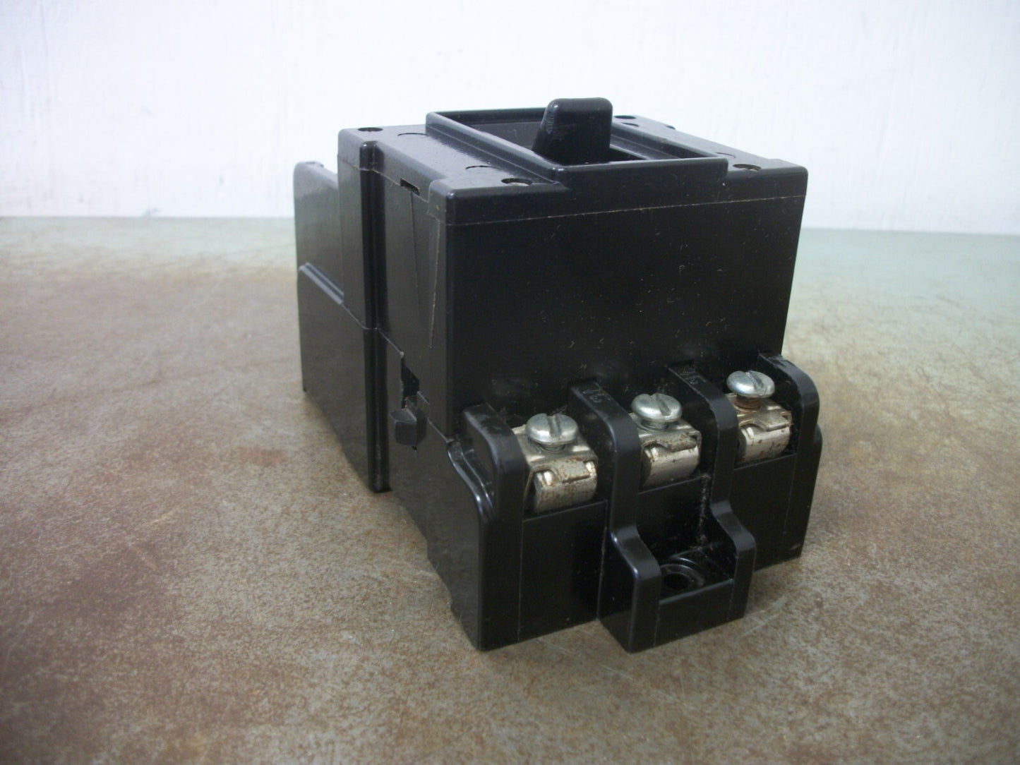 GE SIZE M-0 MANUAL MOTOR STARTER CR1062R31B 3PH 600VOLT 5HP