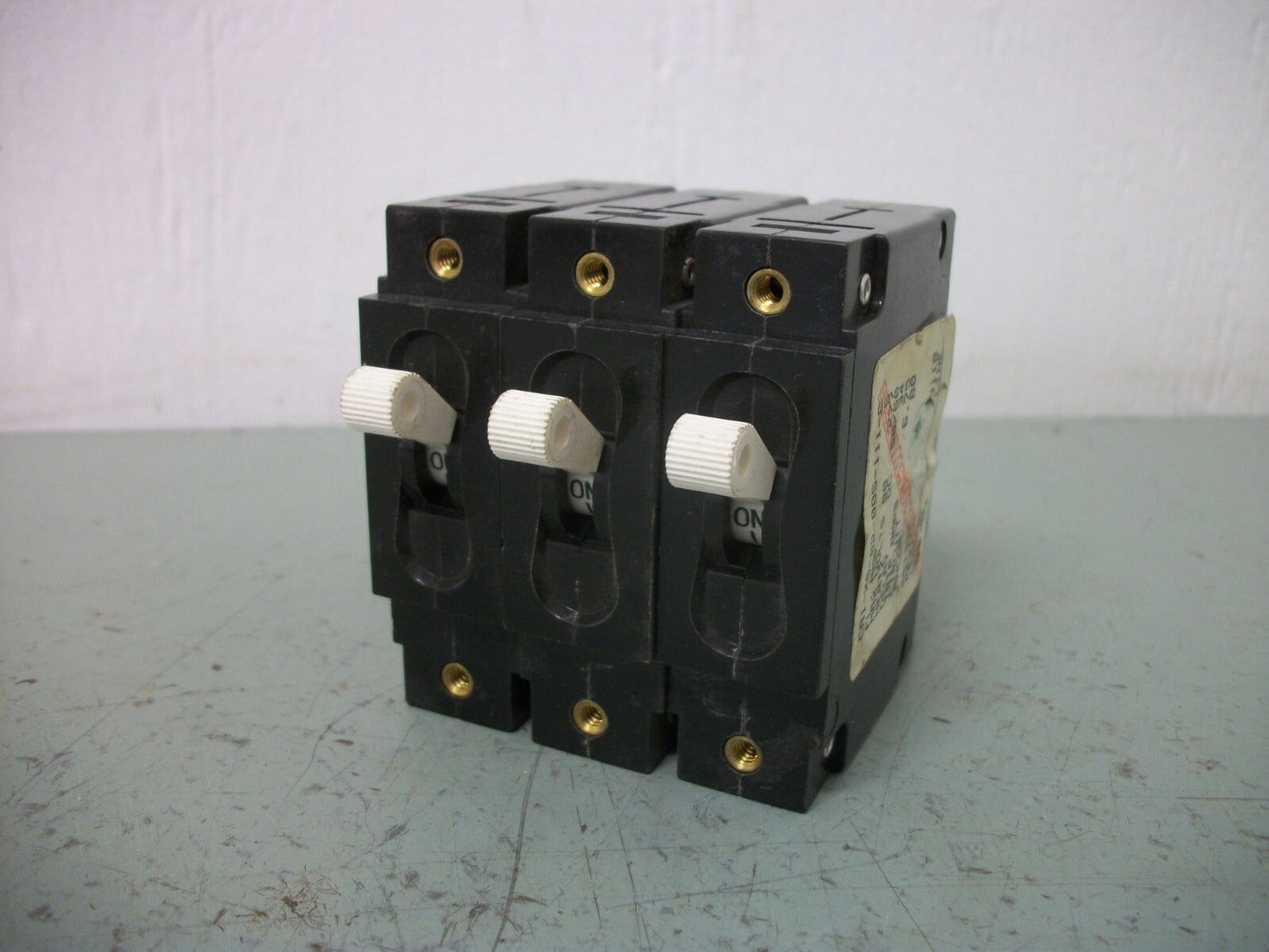 CARLINGSWITCH LOT OF 3 CIRCUIT BREAKERS CA1-X0-005-111-C 5AMP 277VOLT 1POLE