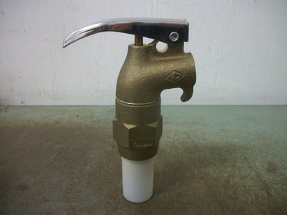 JUSTRITE BRASS SAFETY DRUM PETROLEUM GAS FAUCET SPIGOT 8-902 NOB