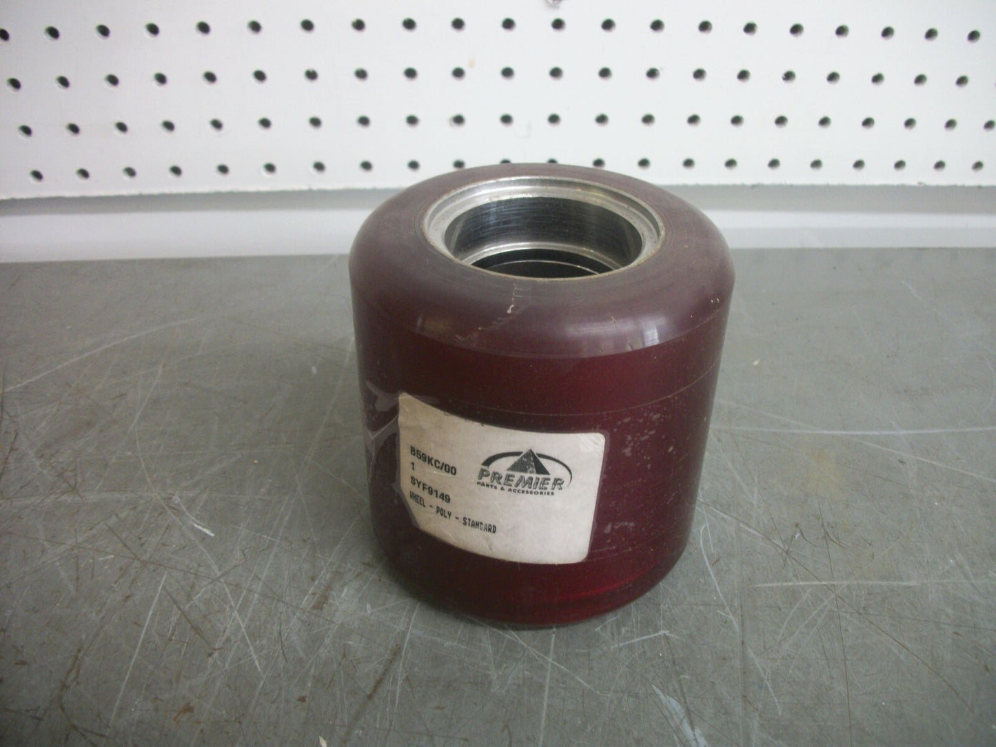 PREMIER STANDARD POLY WHEEL 4.00X4.125 SYF9149 NOB