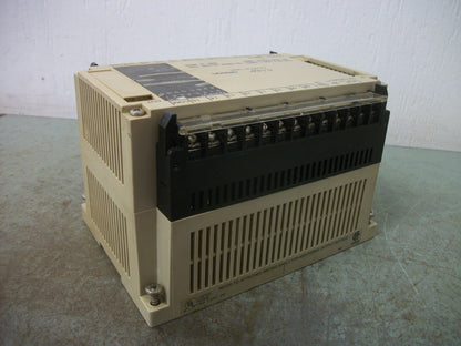 OMRON C16P PLC OUTPUT UNIT C16P-0R-A 24VDC 250VAC 2AMP