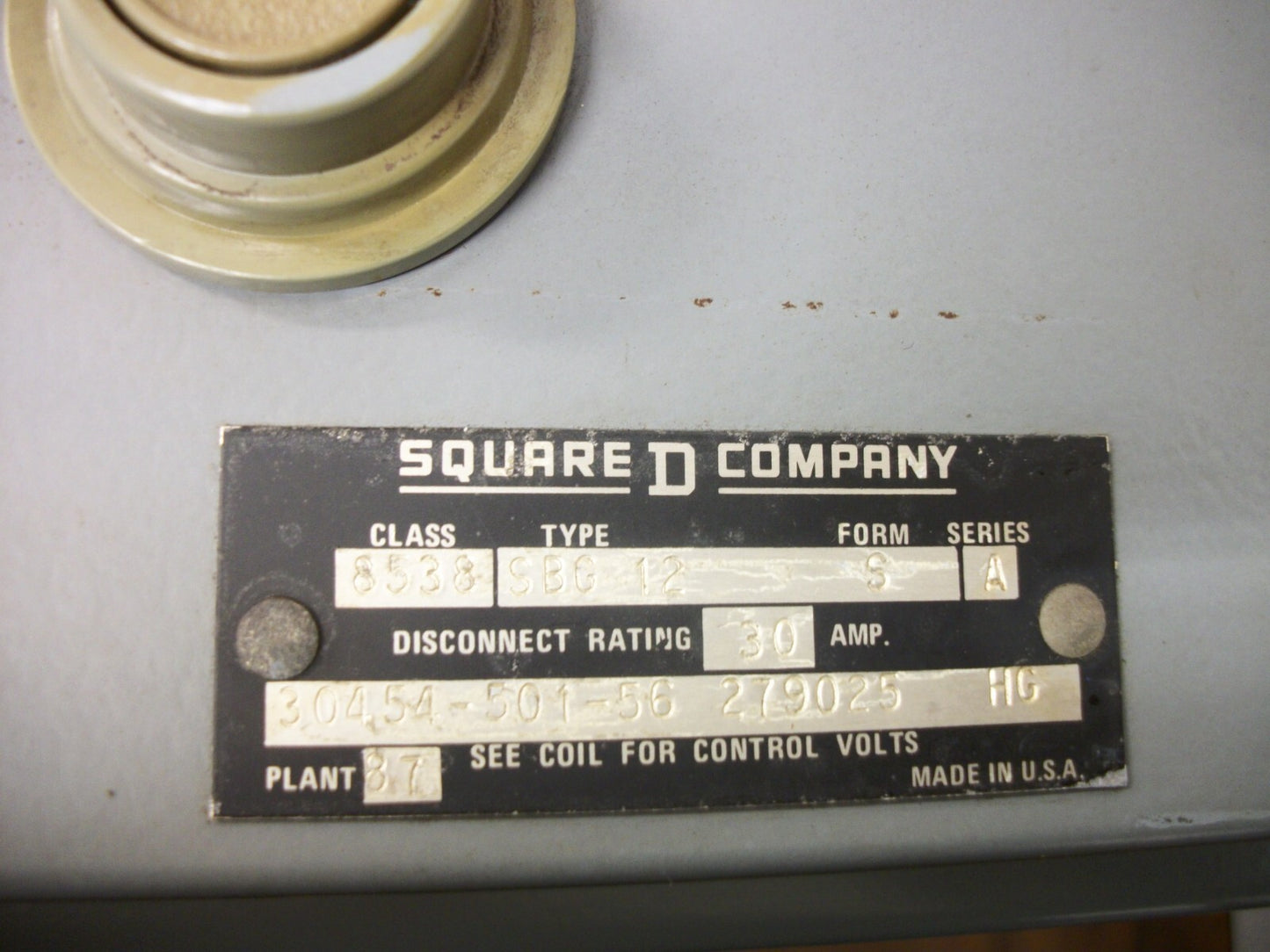 SQUARE D STARTER COMBO SIZE 0 TYPE 1 8536SBO2 120VCOIL 30AMP FUSIBLE