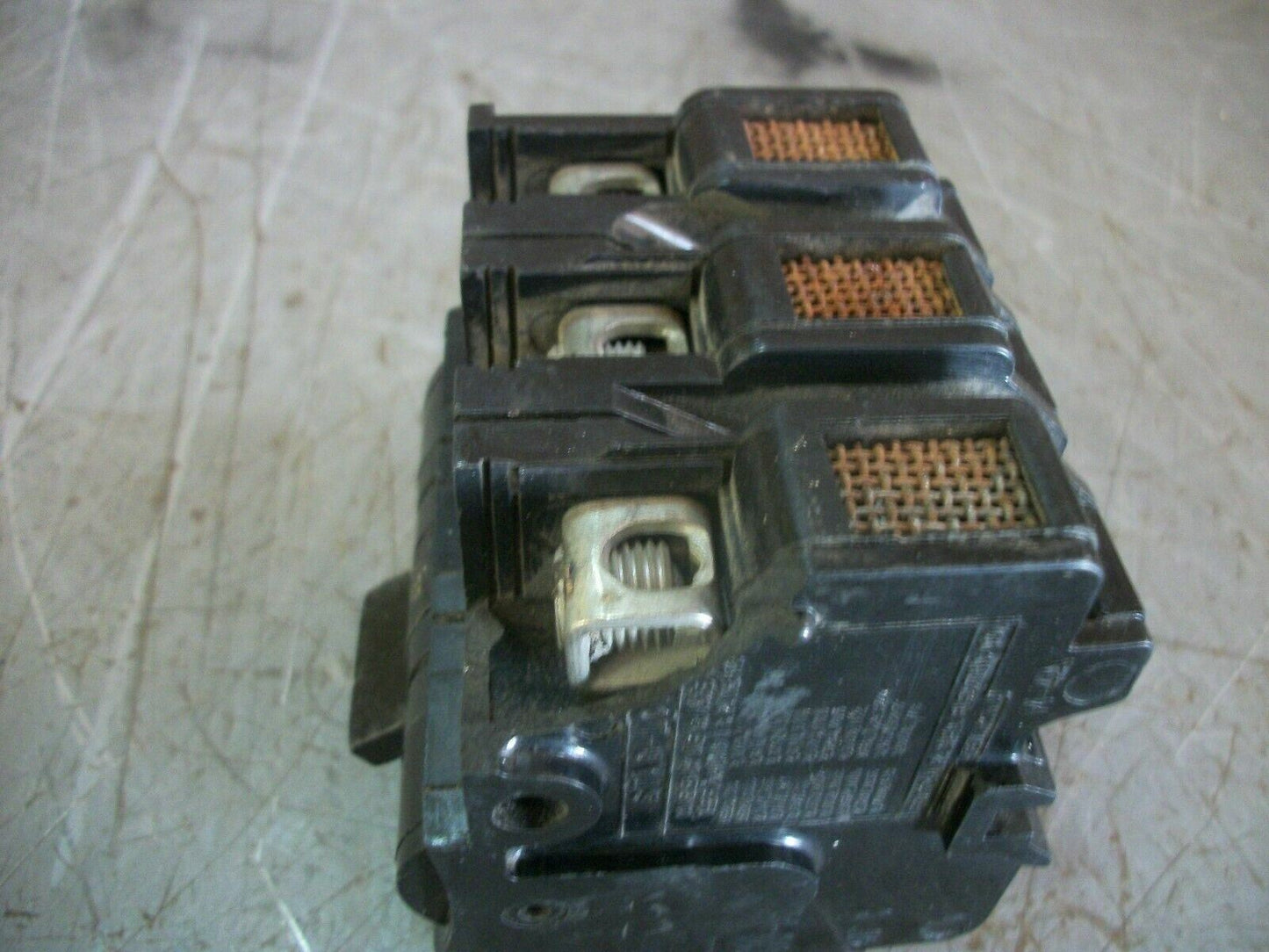 FEDERAL PACIFIC NA CIRCUIT BREAKER NA340 40AMP 240VOLT 3POLE CHIPPED