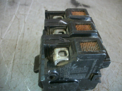 FEDERAL PACIFIC NA CIRCUIT BREAKER NA340 40AMP 240VOLT 3POLE CHIPPED