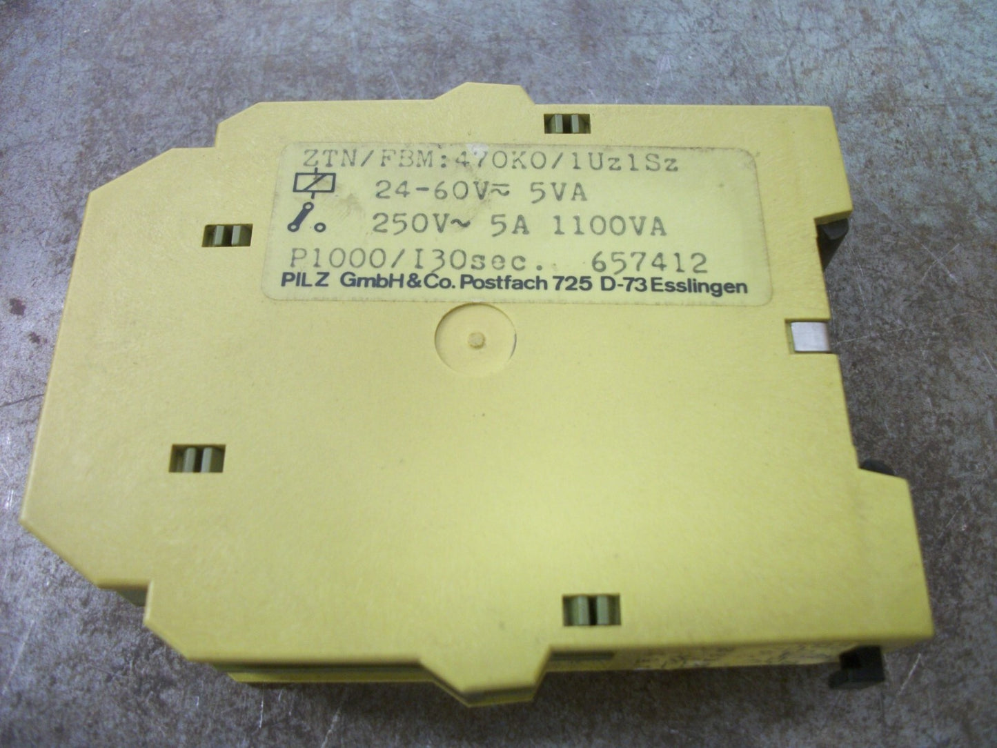 PILZ SAFETY RELAY ZTN/FBM:470K0/1Uz1Sz P1000/130SEC 24-60VDC 5VA 250VAC 1100VA