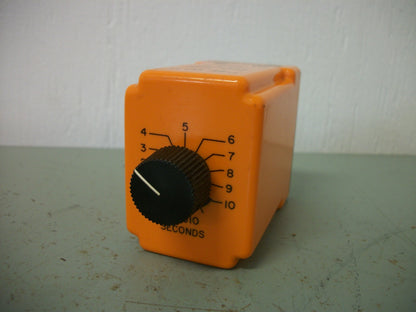 DIVERSIFIED ELECTRONICS TIME DELAY RELAY TUC-120-AKA-010 0.1-10SEC