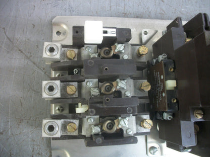 CUTLER-HAMMER SIZE 3 REV MOTOR STARTER C10EN3 90AMP 480VCOIL 3PH 600V 50HP