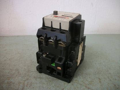 SIEMENS CONTACTOR 3TB44-17-0A 45AMP 120VCOIL 3PH 600V 25HP