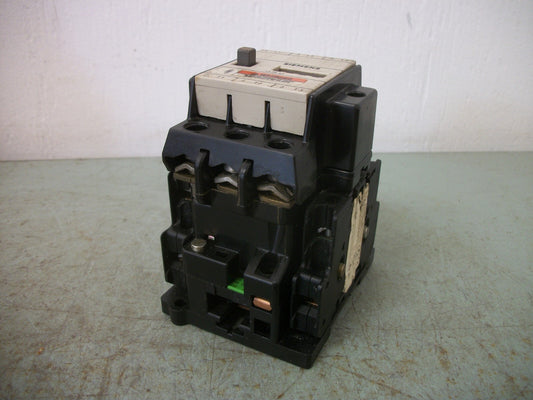 SIEMENS CONTACTOR 3TB44-17-0A 45AMP 120VCOIL 3PH 600V 25HP