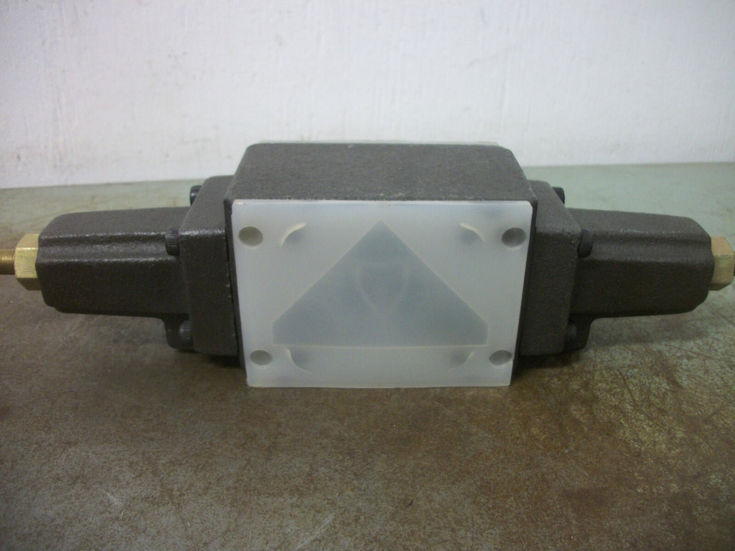 YUKEN RELIEF MODULAR VALVE MBW-03-B-20 NOB