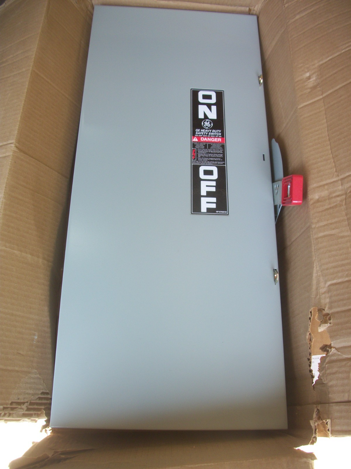 GE DISCONNECT TYPE 1 TH3364 200AMP 600VOLT 3POLE FUSIBLE NIB