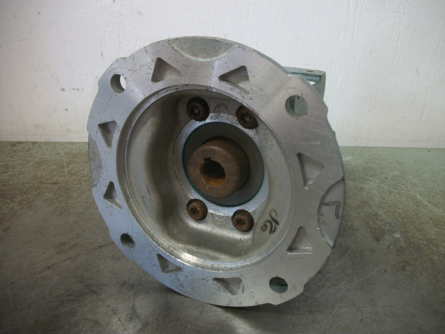 DODGE TIGEAR 20:1 RATIO GEAR REDUCER 13Q20L56 0.53HP 1750RPM