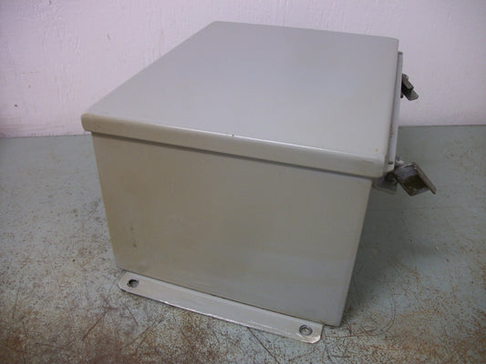 HUBBELL WIEGMANN 10X8X6 ENCLOSURE TYPE 12,13 B100806CH