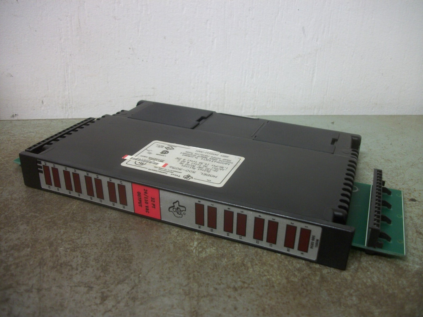 TEXAS INSTRUMENTS PLC 32-PT 24/110VAC OUTPUT MODULE 500-5056