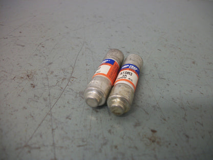 FERRAZ-SHAWMUT LOT OF 2 AMP-TRAP FUSES ATDR3 3AMP 600VOLT