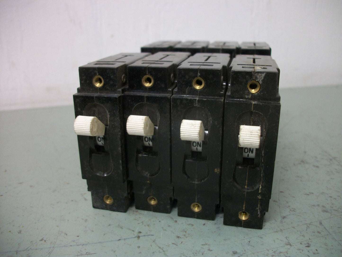 CARLINGSWITCH LOT OF 12 CIRCUIT BREAKERS CA1-X0-02-012-111-C 50AMP 277VOLT 1POLE