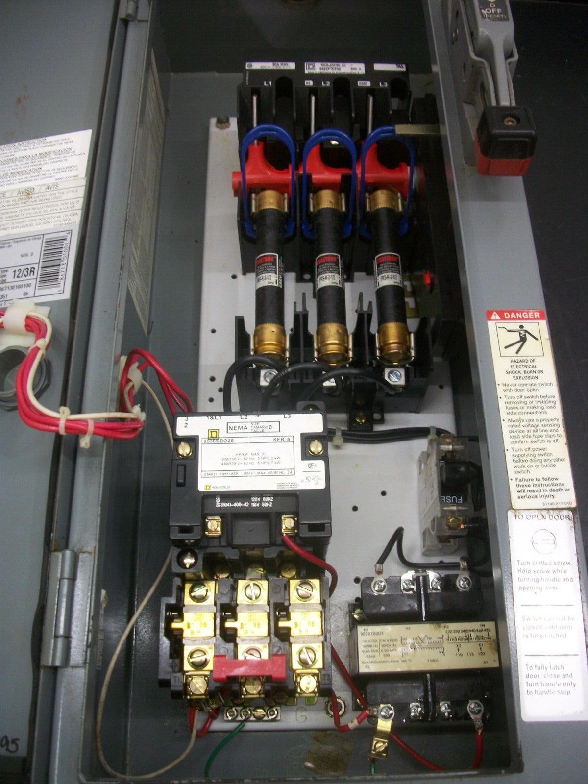 SQUARE D STARTER COMBO SIZE 0 TYPE 3R 8536SBO2S 120VCOIL 30AMP FUSIBLE