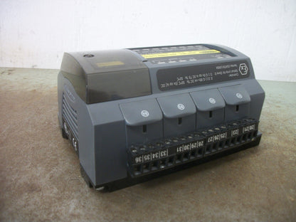 BANNER PICO-GUARD FIBER OPTIC 4-CHANNEL SAFETY CONTROLLER SFCDT-4A1C