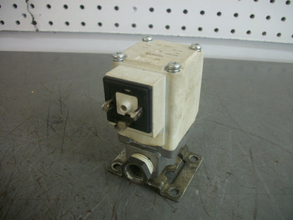 SMC PNEUMATIC DIRECT OPERATED 2-PORT VALVE VX230DGB