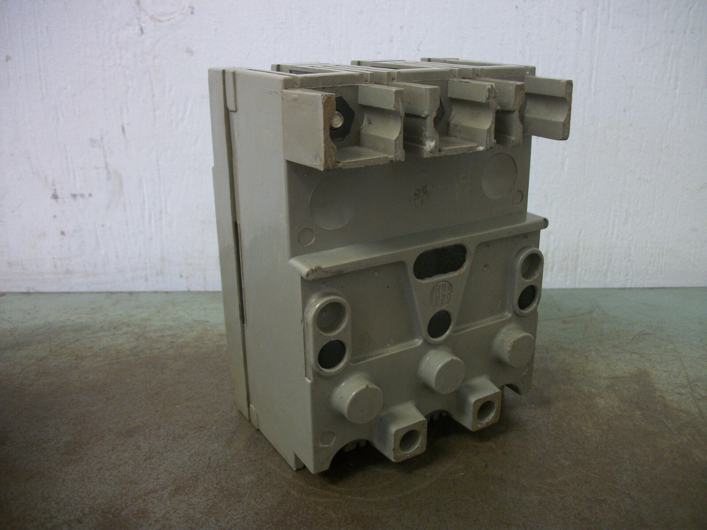 SIEMENS ITE HE CIRCUIT BREAKER HE3B015 15AMP 600VOLT 3POLE