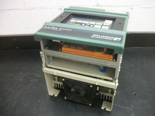 RELIANCE FLEXPAK 3000 15HP DC DRIVE 15FR7731 500VDC OUT 300VDC FIELD