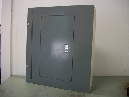 SQUARE D NQOD LOAD CENTER PANELBOARD NQOD12186402650520001 100A 240D/120V 3PH 4W