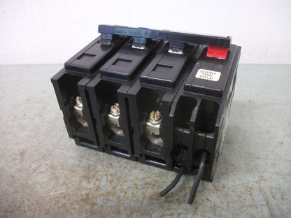 CUTLER-HAMMER BA CIRCUIT BREAKER BAB3050HS 50AMP 240VOLT 3POLE W/SHUNT