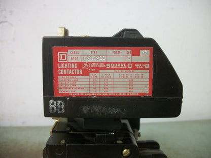 SQUARE D 30AMP 12POLE LIGHTING CONTACTOR 8903LX01200 120VCOIL