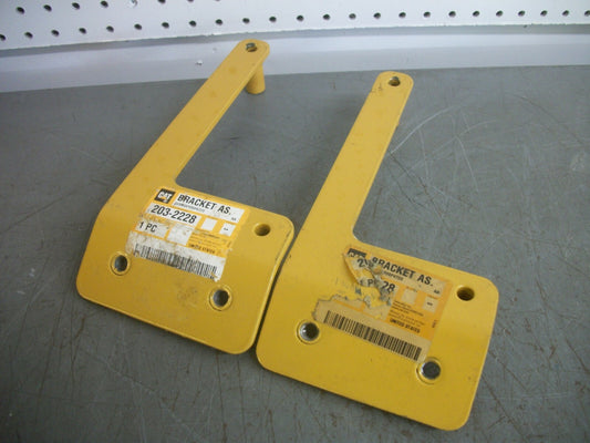 CAT SET OF 2 BRACKET ASSEMBLIES 203-2228 NEW