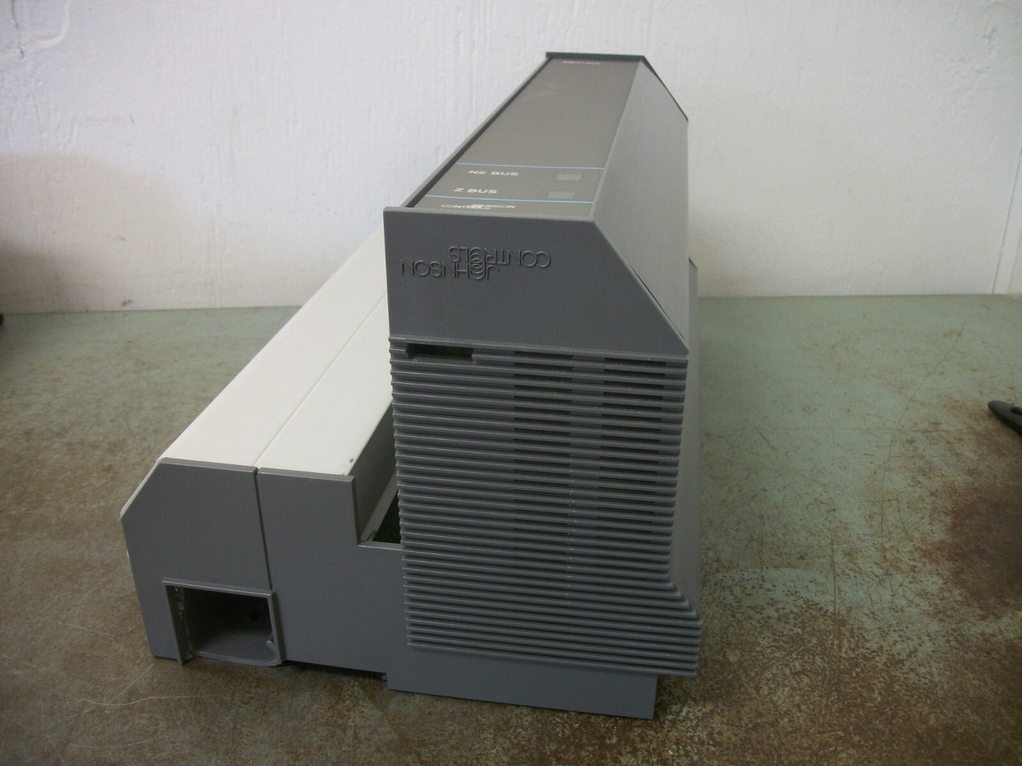 JOHNSON CONTROLS METASYS AIR HANDLING UNIT CONTROLLER AS-AHU101-0