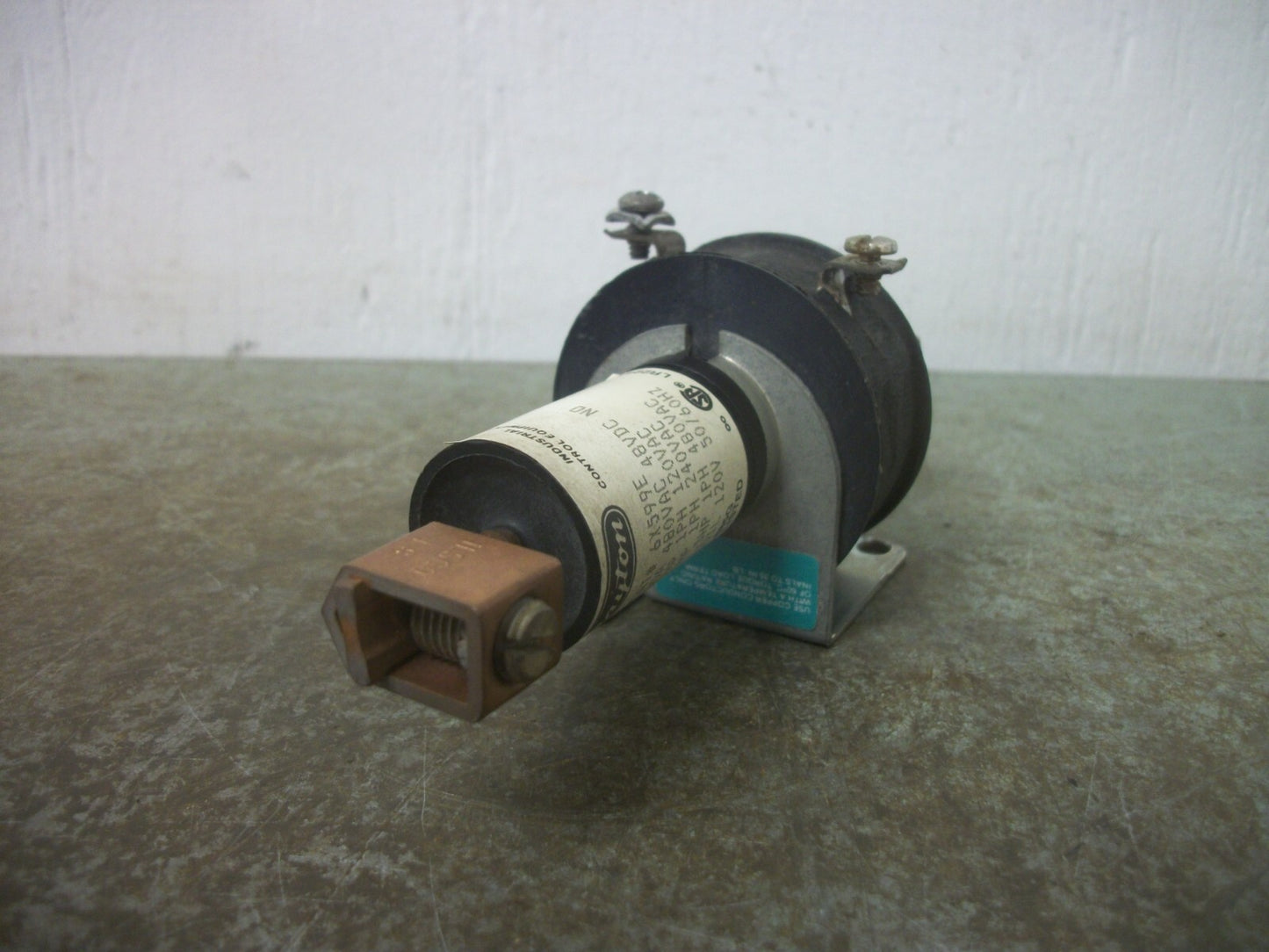 DAYTON INDUSTRIAL CONTROL RELAY 6X559E 120VCOIL 60AMP 480VOLT