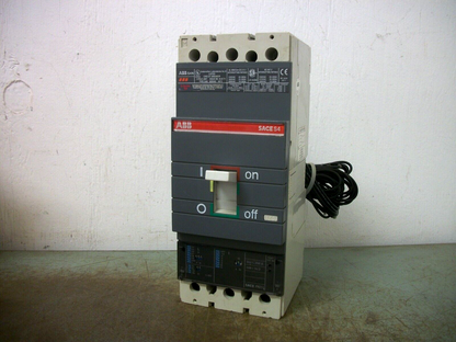 ABB SACE S4 S4N CIRCUIT BREAKER 122160023-001 250AMP 600VOLT 3POLE SHUNT+AUX NOB