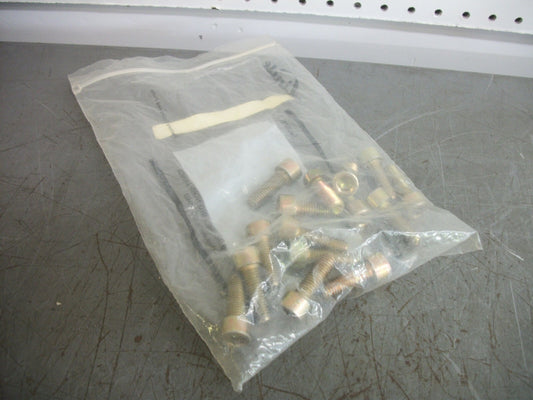 LINDE LOT OF 15 SOCKET HEAD SCREWS L9045311241 NEW