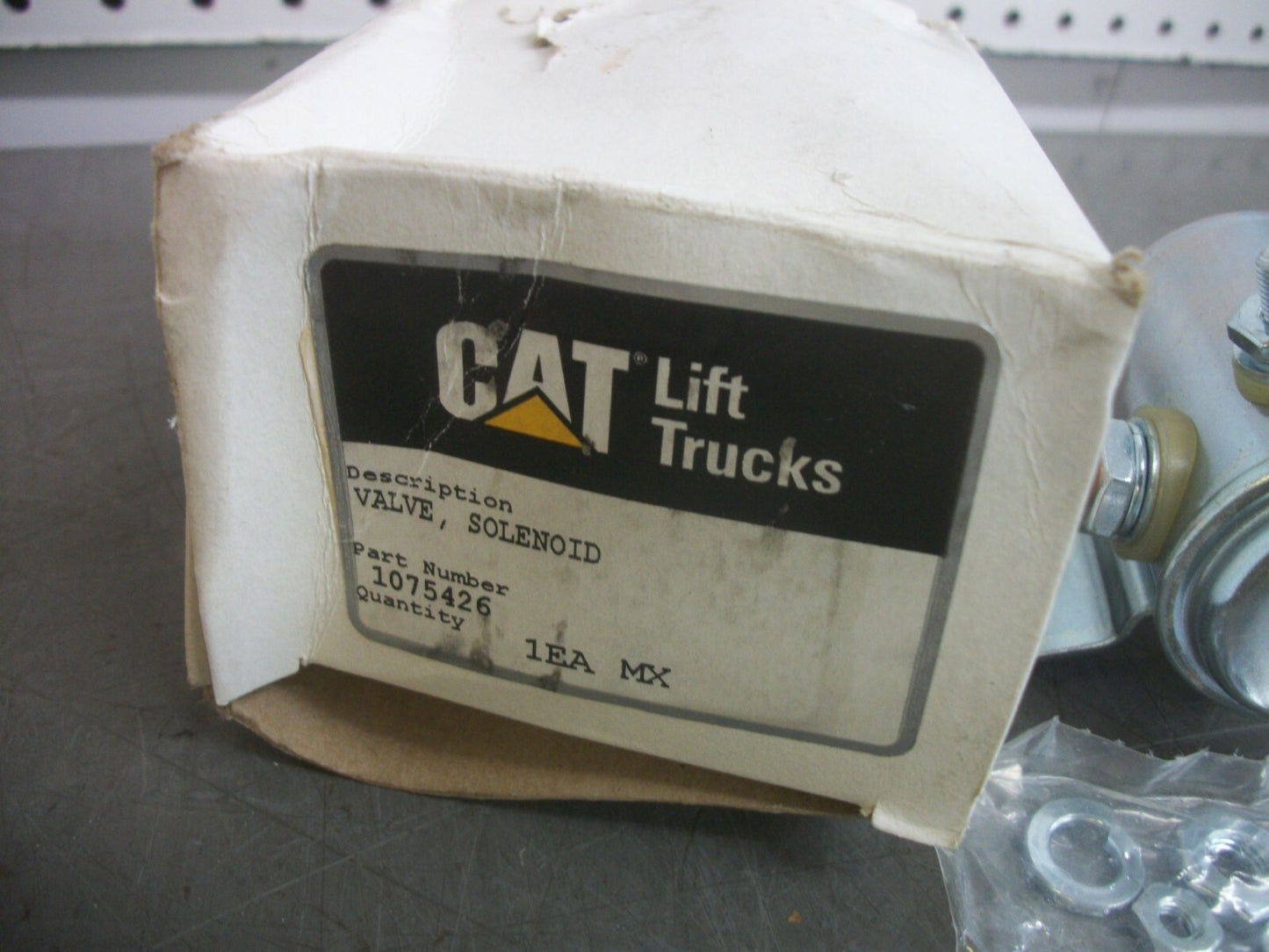CAT SOLENOID VALVE SWITCH 1075426 NIB