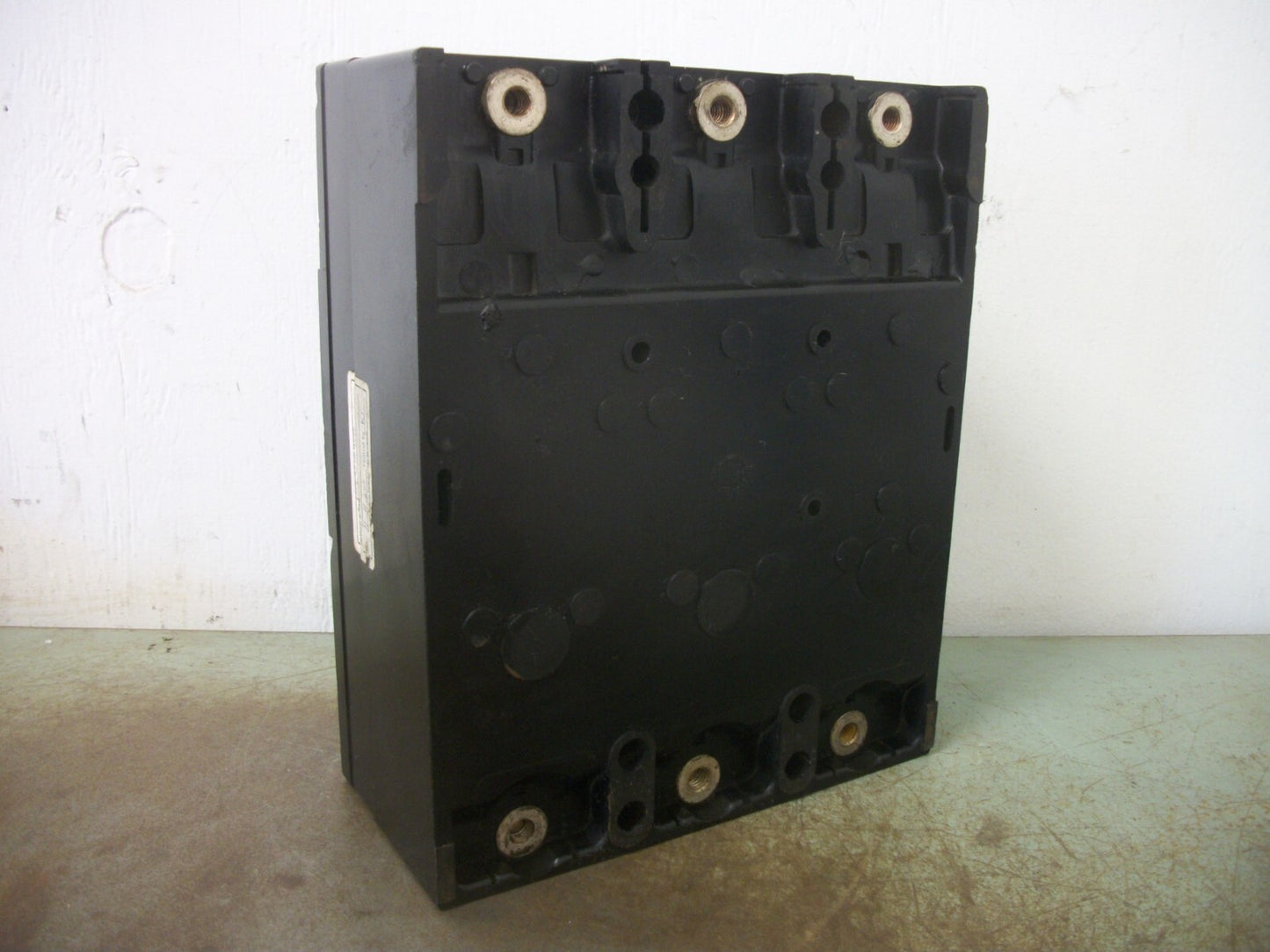 SIEMENS ITE ET JKL CIRCUIT BREAKER JKL3400F 400AMP 600VOLT 3POLE W/400A TRIP
