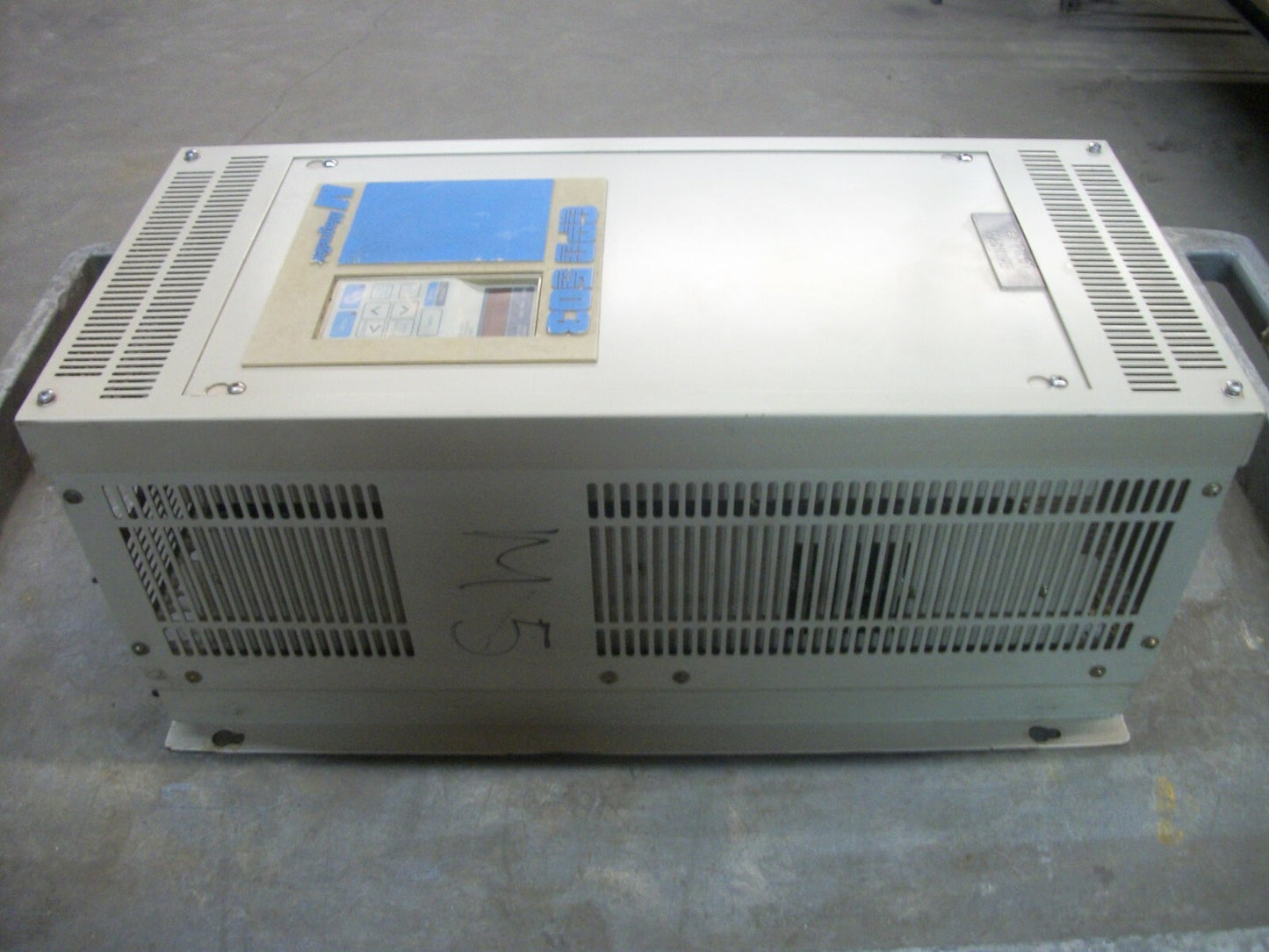 MAGNETEK GPD 503 25HP VARIABLE FREQUENCY AC DRIVE DS326 460VOLT 3PH 36AMP