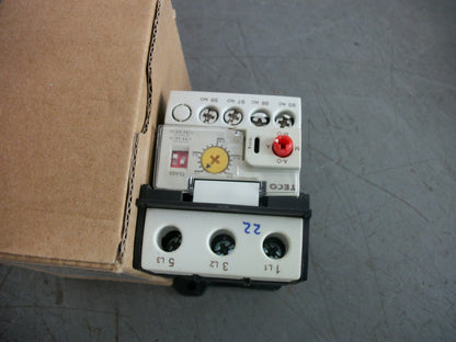 TECO ELECTRONIC OVERLOAD RELAY EOL-40P 1.6-8AMP NIB