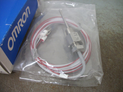 OMRON TEMPERATURE THERMOCOUPLE SENSOR E52-PT10AE NIB