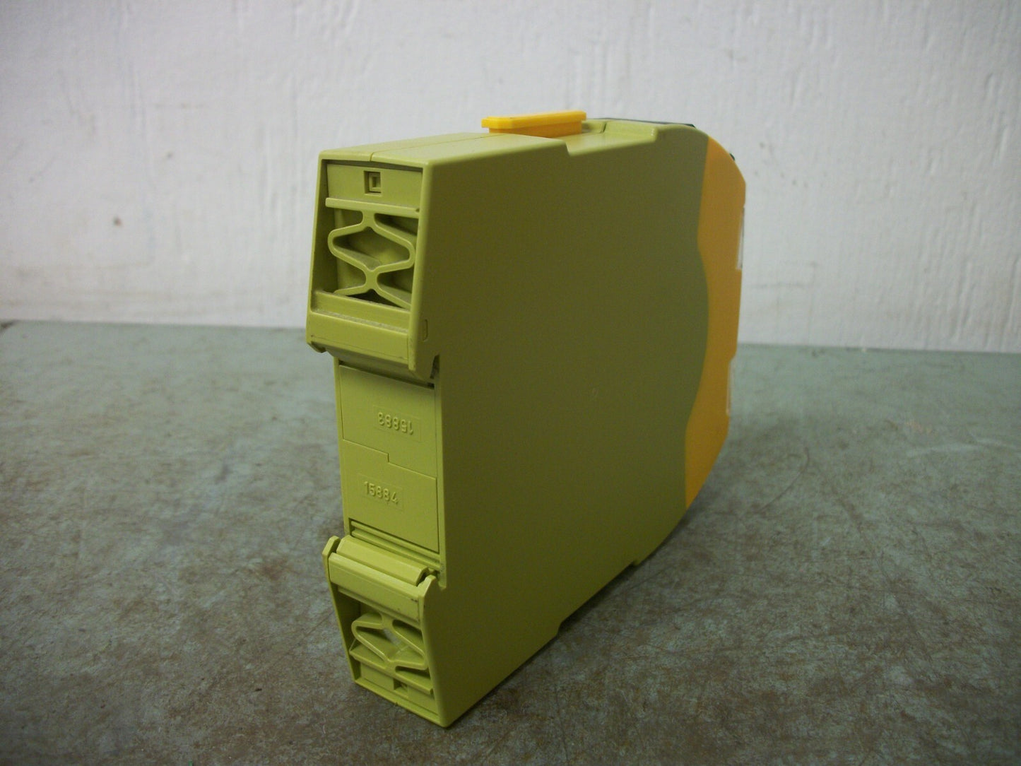 PILZ PNOZ S5 SAFETY RELAY PNOZ S5 24VDC 2N/O 2N/O T