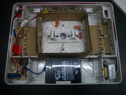 ELITE LED BATTERY BACKUP REMOTE CAPABLE EMERGENCY EXIT SIGN ELX-629-R-W NIB