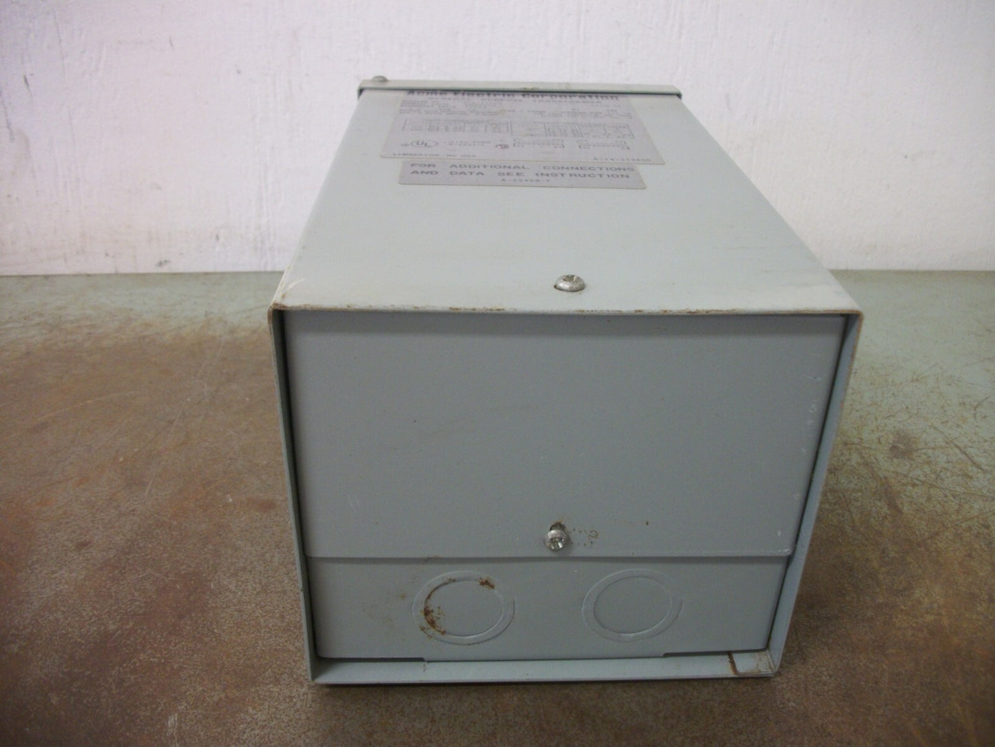 ACME 1KVA 1PH TRANSFORMER T-1-11683 HV 120X240 LV 12X24 NOB