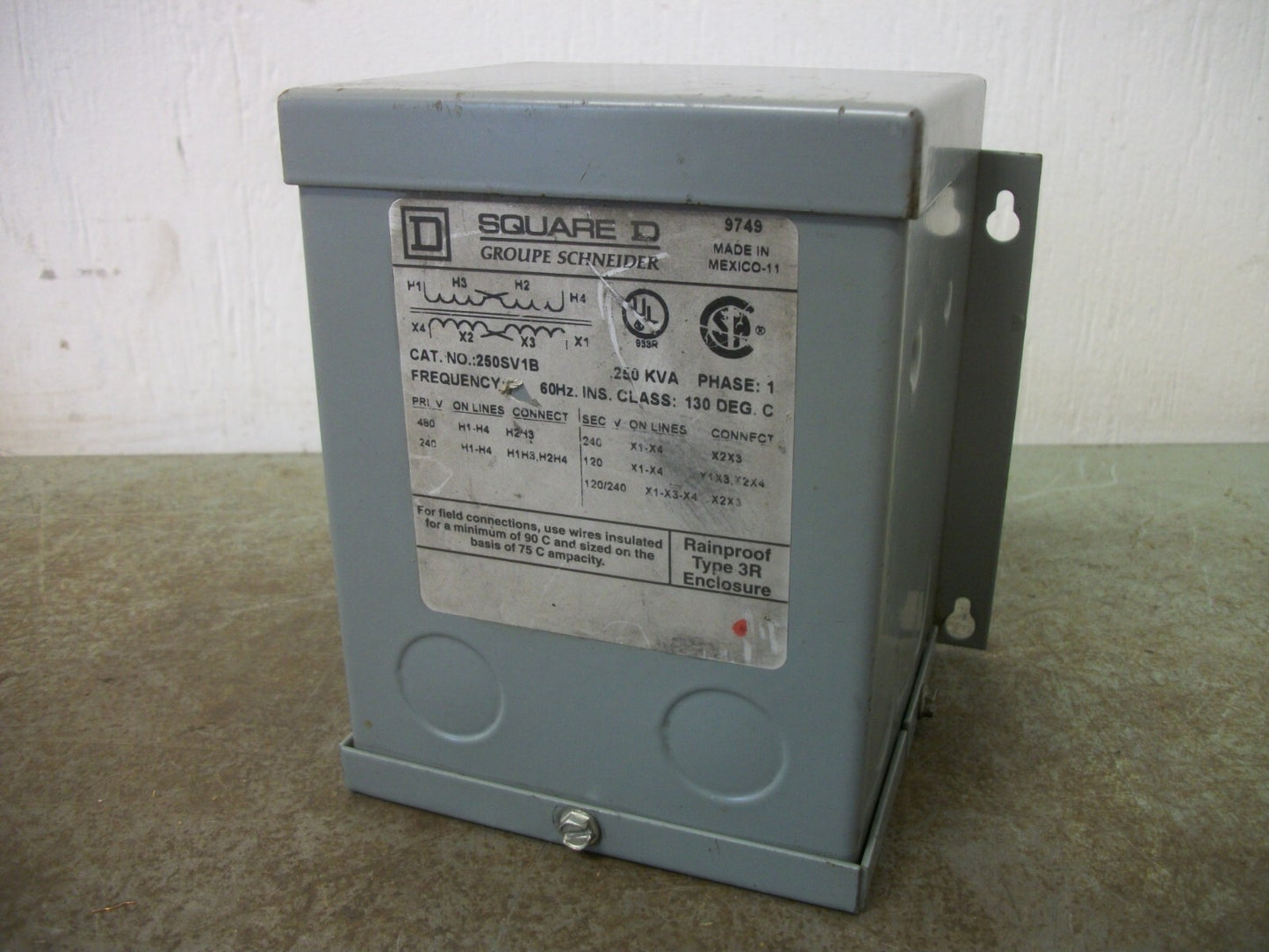 SQUARE D .250KVA 1PH TRANSFORMER 250SV1B HV 480X240 LV 120/240