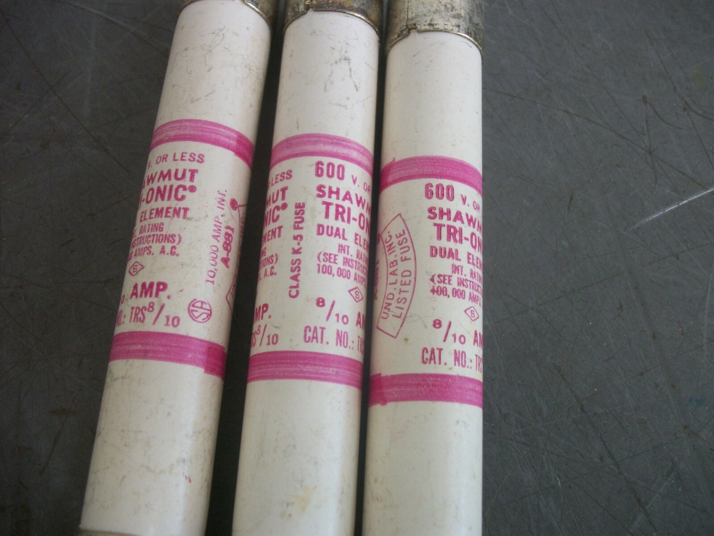GOULD SHAWMUT LOT OF 3 TRI-ONIC FUSES TRS8/10 8/10AMP 600VOLT NOB
